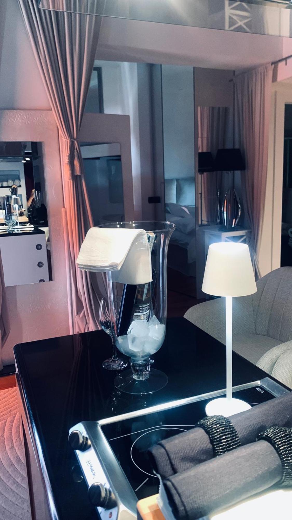 Little Suite Near Lake Вербания Экстерьер фото